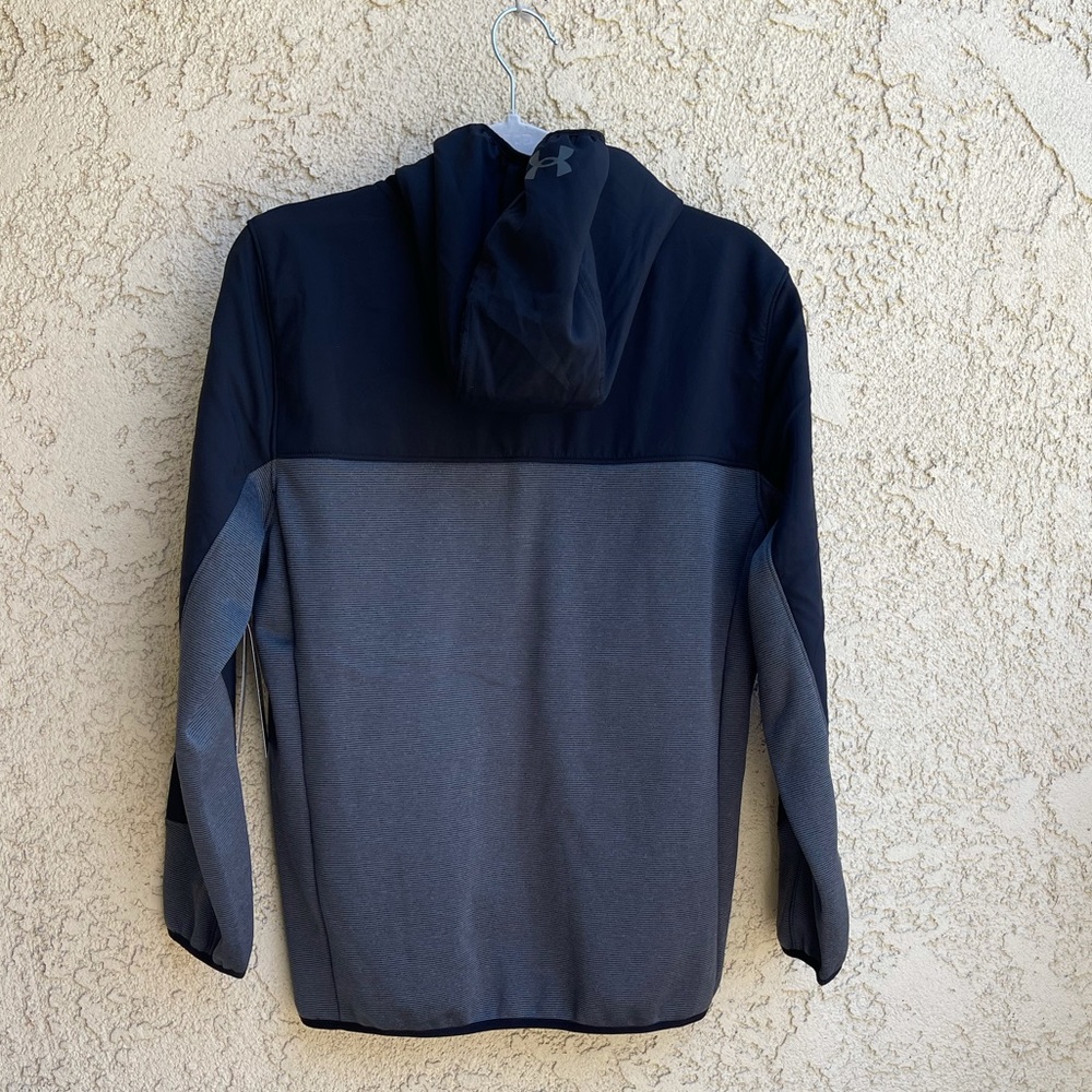 NWT under armour jacket size YXL - Picture 3 of 11
